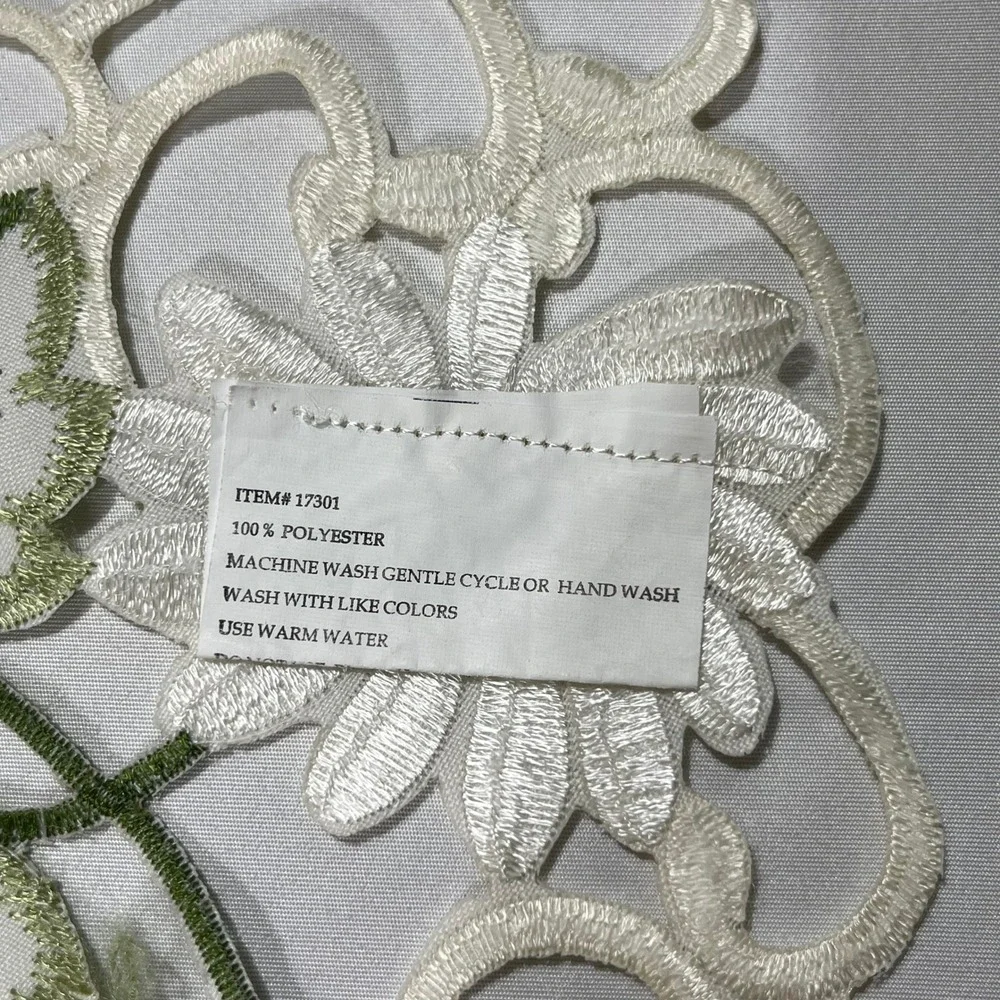 WMG Table Runner Home 57x14 White Yellow Green Embroidered Daisy Floral Lace